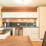 Alpen Deluxe Apartament *