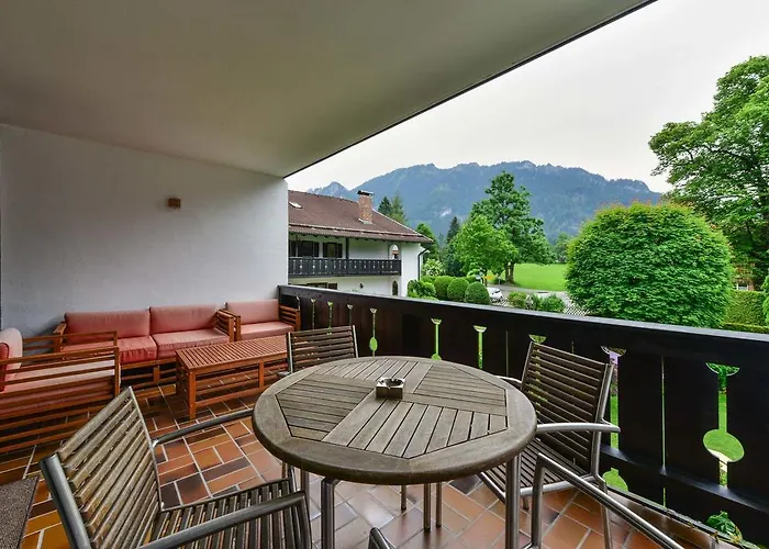 Alpen Deluxe Apartment Oberammergau